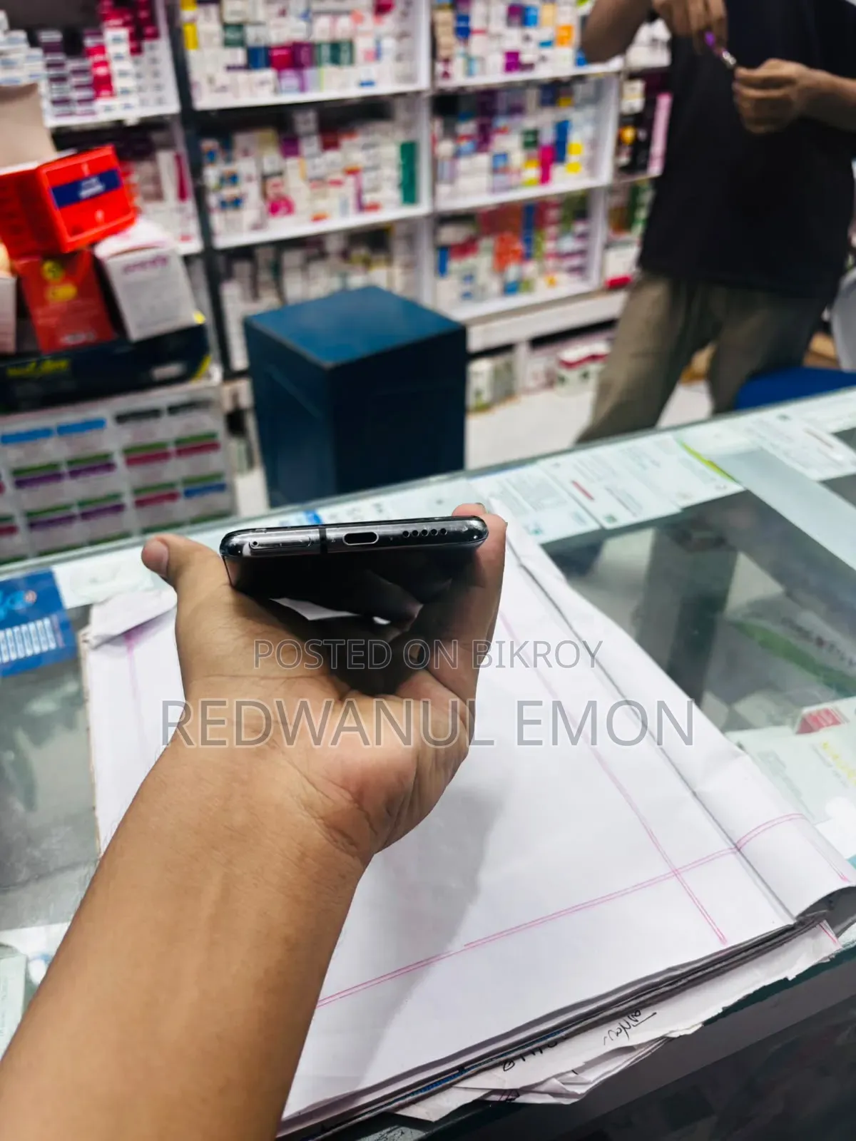 ওয়ানপ্লাস ৭টি ১২৮ জিবি গ্রে