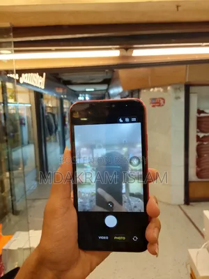 অ্যাপল আইফোন ১১ ৬৪ জিবি রেড