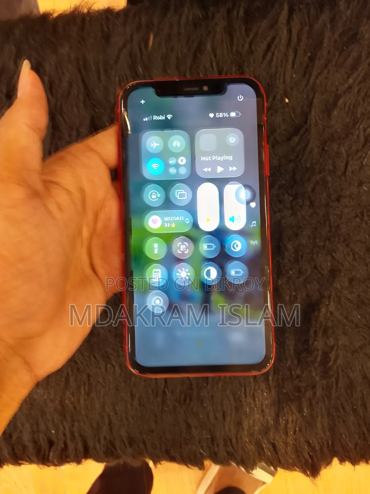 অ্যাপল আইফোন ১১ ৬৪ জিবি রেড