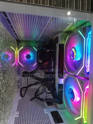 Desktop Computer 8GB AMD Ryzen 5 SSD 256GB