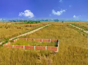 জরুরী ৩ কাঠা বসুন্ধরা কিউ ব্লক প্লট বিক্রয়