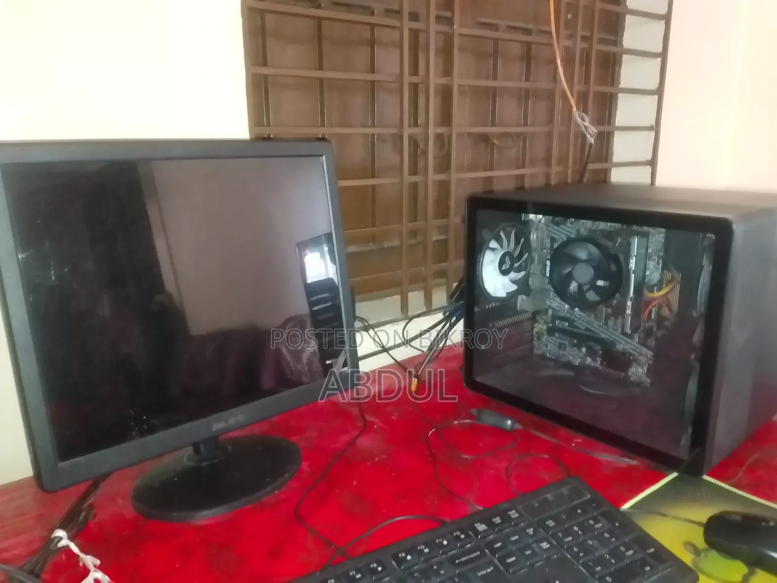 Desktop Computer MSI model 16GB AMD SSD 256GB