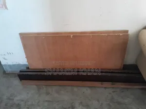 পারটেক্স বোর্ড আর খাট