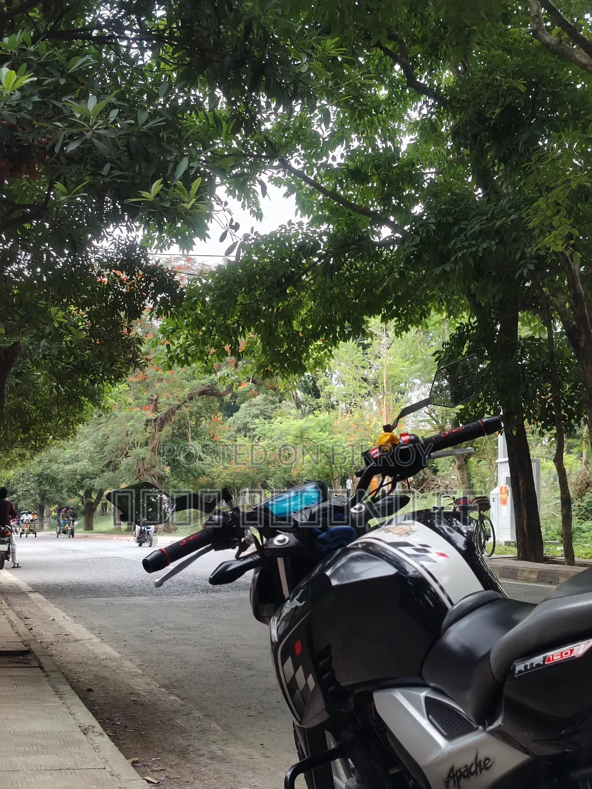 TVS Apache RTR 160 4V 2023 Black