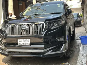নতুন টয়োটা ল্যান্ড ক্রুজার প্রাডো ২.৭ ২০২০ কালো