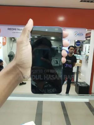 টেকনো স্পার্ক ৫০ ৫জি ১২৮ জিবি নীল