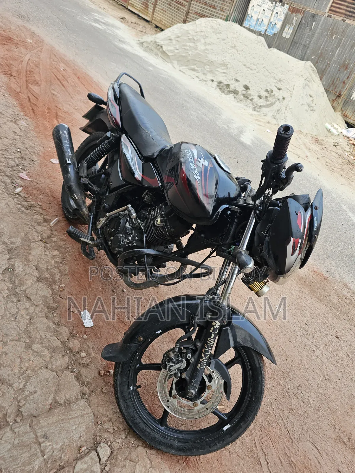 Bajaj Discover 150 2014 Black