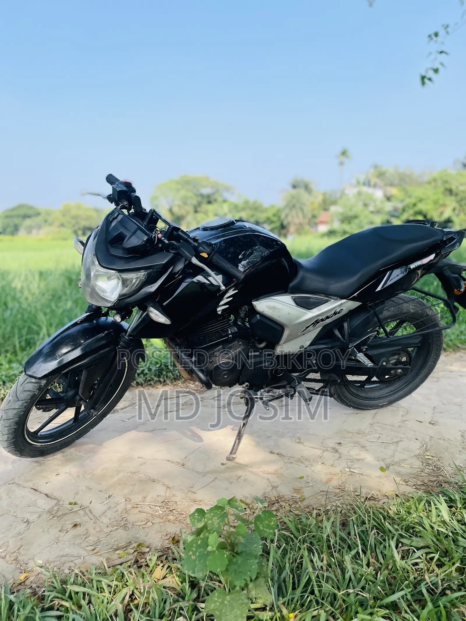 TVS Apache RTR 160 4V 2019 Black