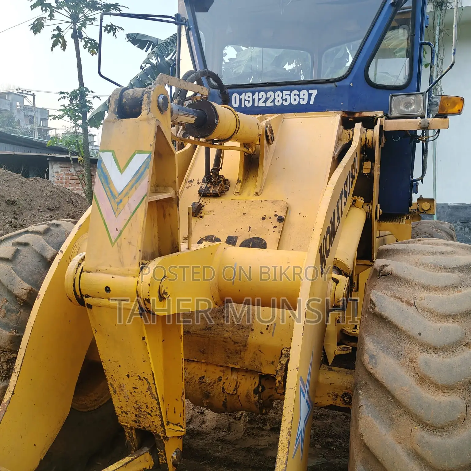Komatsu 930 Payload