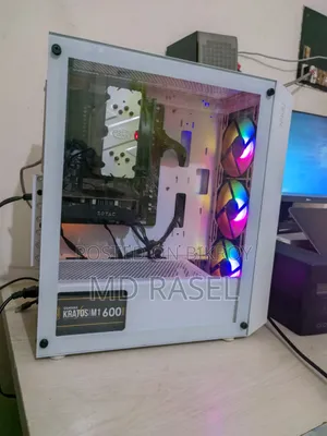 Desktop Computer 8GB AMD Ryzen 5 SSD 256GB