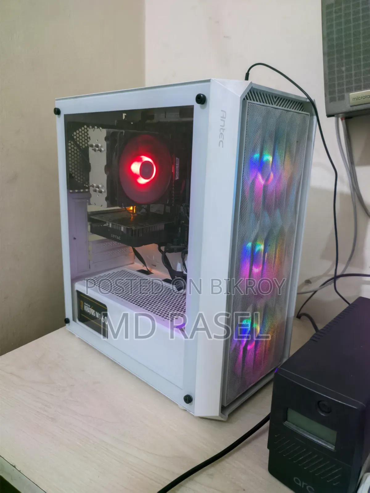 Desktop Computer 8GB AMD Ryzen 5 SSD 256GB