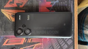 শাওমি রেডমি নোট ১৩ প্রো+ ২৫৬ জিবি কালো