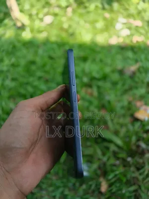 Infinix Smart 10 64 GB Black