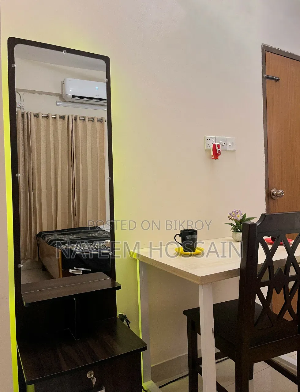 ধানমন্ডি, ঢাকায় ৩ বেডরুমের ফার্নিশড অ্যাপার্টমেন্ট ভাড়া হবে