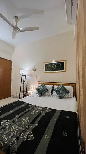 ধানমন্ডি, ঢাকায় ৩ বেডরুমের ফার্নিশড অ্যাপার্টমেন্ট ভাড়া হবে
