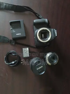Canon EOS 2000D (Rebel T7) Combo Package