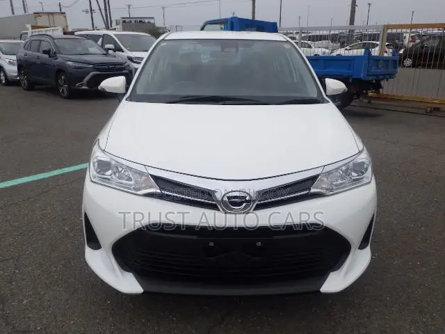 Toyota Axio 2021 White