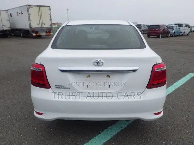 Toyota Axio 2021 White