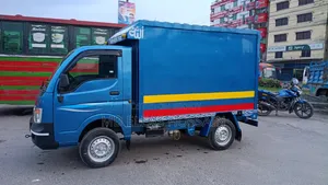 Tata Ex-2 Covered Van