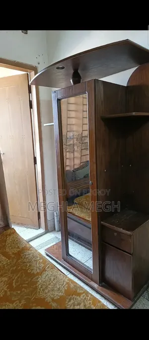 হাতির ৩ দরজার আলমিরা + ড্রেসিং টেবিল - ব্যবহৃত - বাসা বদল