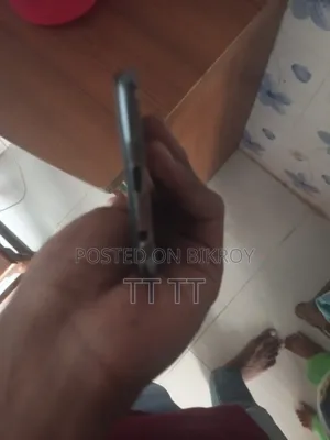 ভিভো ভি২১ই ১২৮ জিবি
