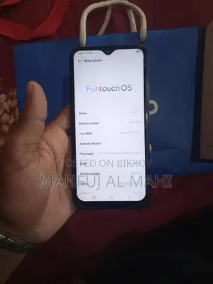 Vivo Y11 32 GB Blue