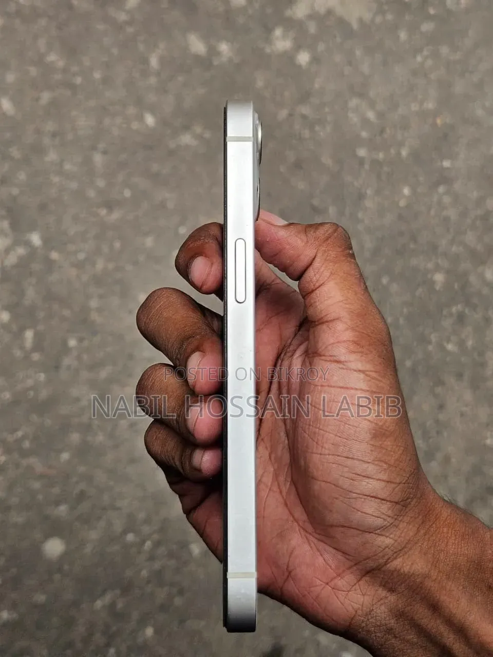 অ্যাপল আইফোন ১৩ ১২৮ জিবি হোয়াইট