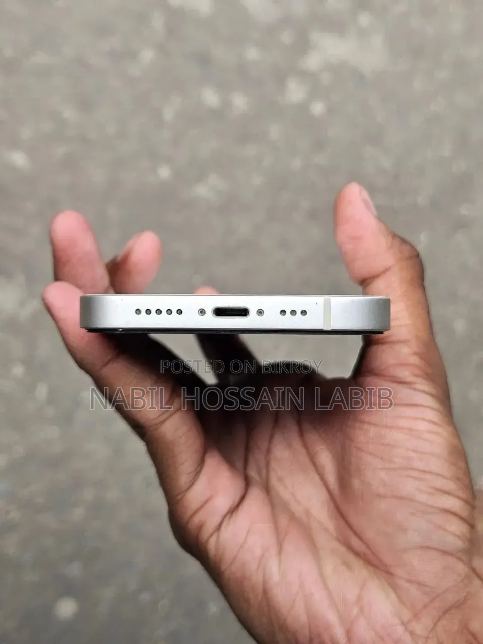 অ্যাপল আইফোন ১৩ ১২৮ জিবি হোয়াইট