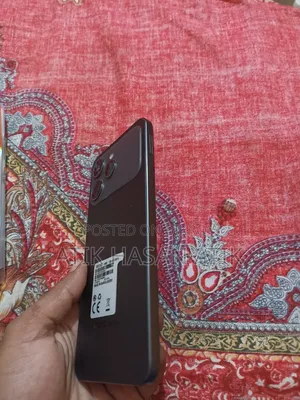 টেকনো স্পার্ক ৪০ ১২৮ জিবি কালো