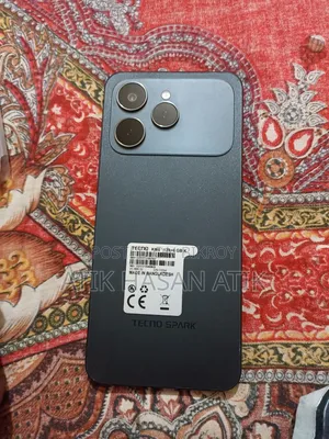 টেকনো স্পার্ক ৪০ ১২৮ জিবি কালো