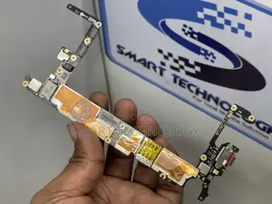 পিক্সেল ৬এ ৬জিবি/১২৮জিবি এর মাদারবোর্ড