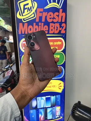 Vivo Y18 128 GB Red