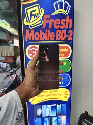 Vivo Y18 128 GB Red
