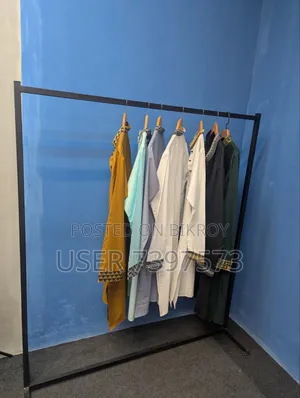আসবাবপত্র জরুরী বিক্রি!