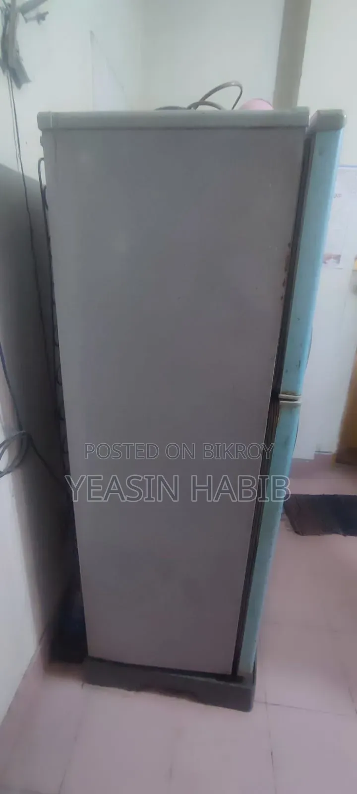 Singer Fridge