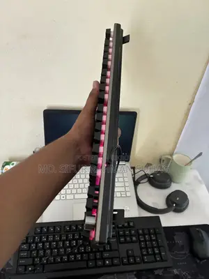 অলা আরজিবি কিবোর্ড