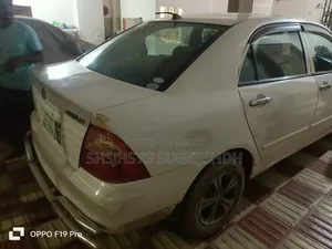 নিউ টয়োটা করোল্লা ২০০৫ হোয়াইট