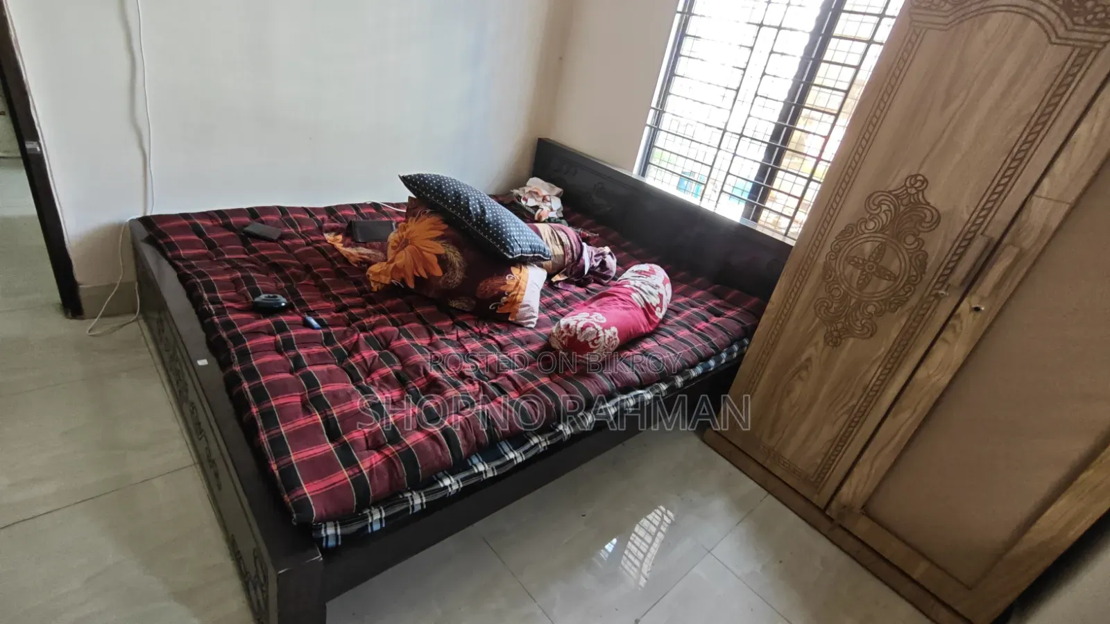 কিং সাইজ বেড
