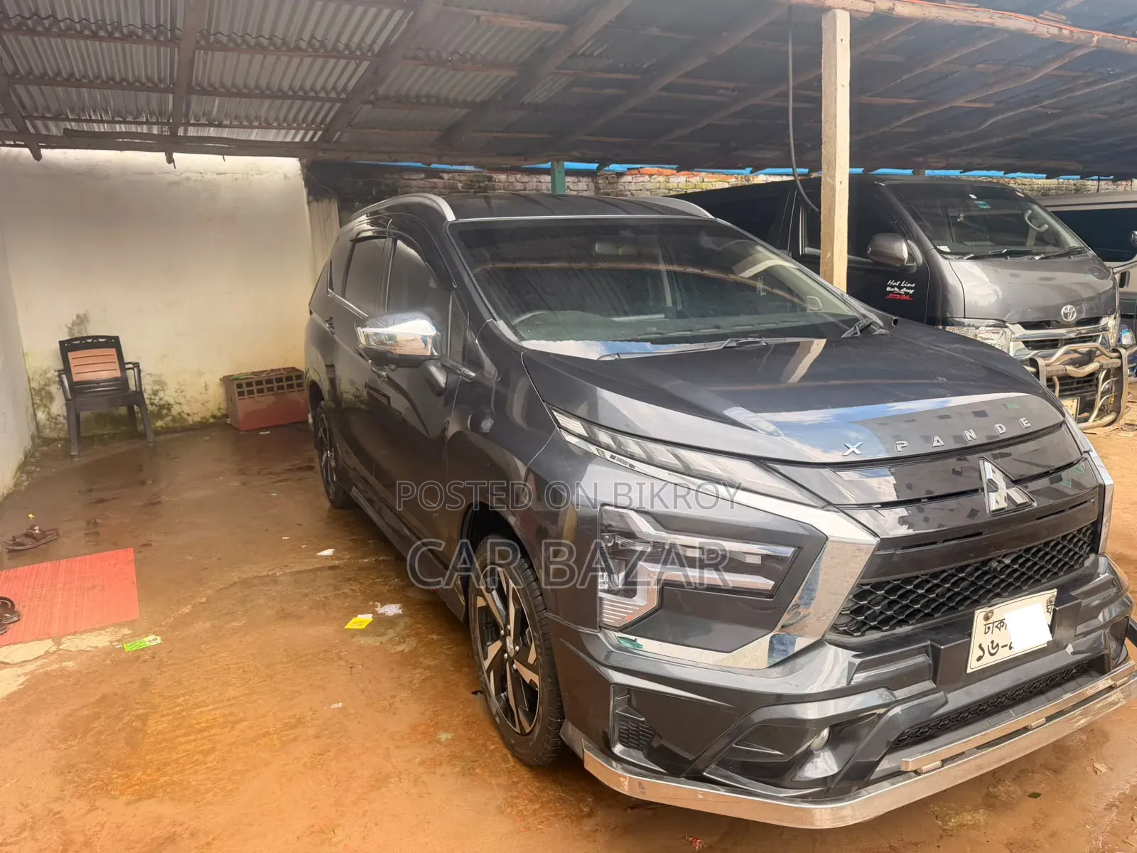 Mitsubishi Xpander E 2025 Gray