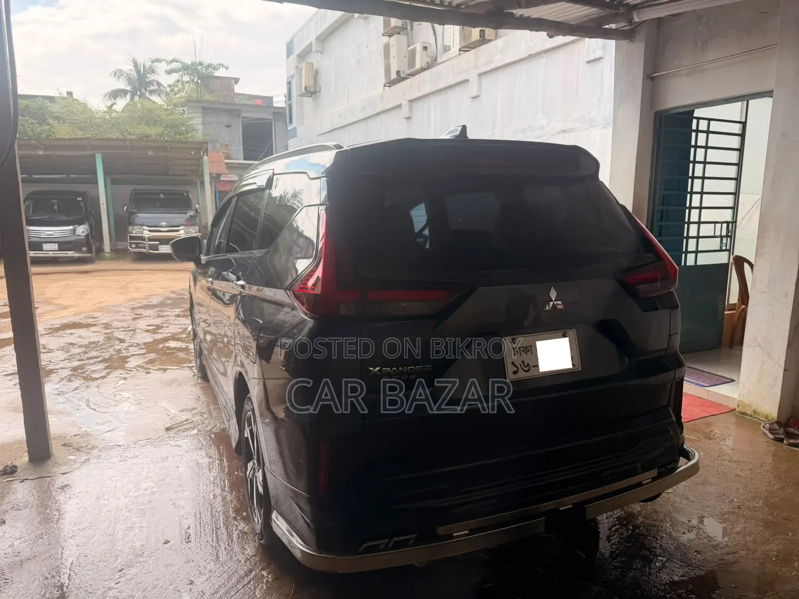 Mitsubishi Xpander E 2025 Gray