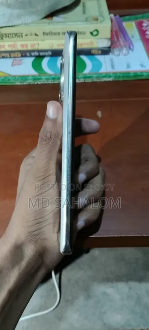 রিয়েলমি ১৪ প্রো লাইট ২৫৬ জিবি রূপালি