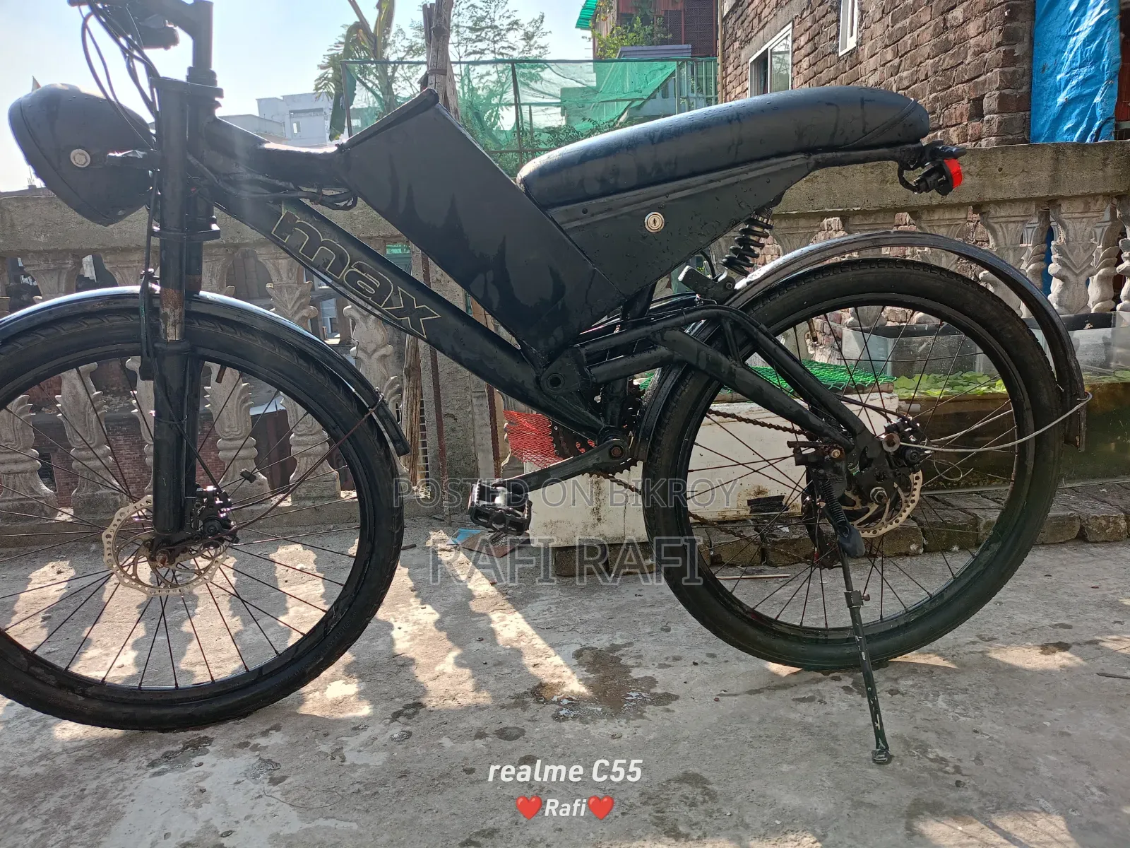 Max-S 2026 Black