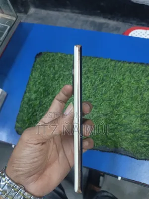 রিয়েলমি ১১ প্রো ২৫৬ জিবি গোল্ড