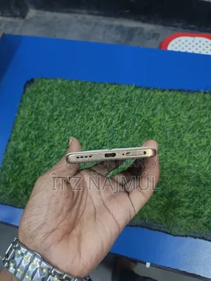 রিয়েলমি ১১ প্রো ২৫৬ জিবি গোল্ড