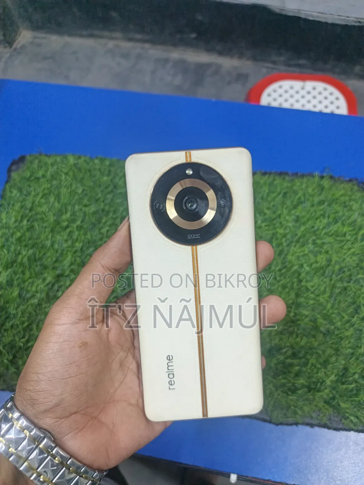 রিয়েলমি ১১ প্রো ২৫৬ জিবি গোল্ড