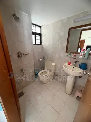 হোয়াইট প্রপার্টি, উত্তরায় ৩ বেডরুমের অ্যাপার্টমেন্ট বিক্রয়ের জন্য