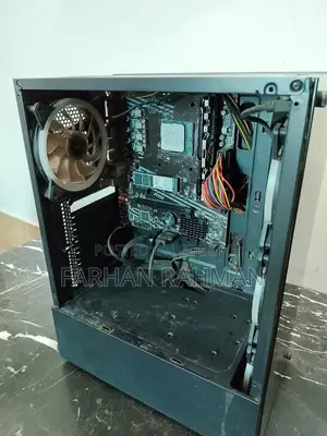 Desktop Computer MSI model 16GB AMD Ryzen 3 SSD 256GB