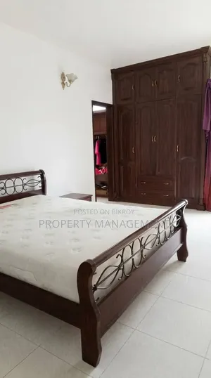 গুলশানে ভাড়ার জন্য ফার্নিশড ৩-বেডরুম অ্যাপার্টমেন্ট