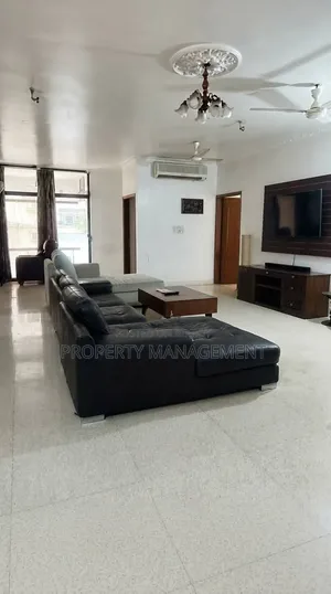 গুলশানে ভাড়ার জন্য ফার্নিশড ৩-বেডরুম অ্যাপার্টমেন্ট
