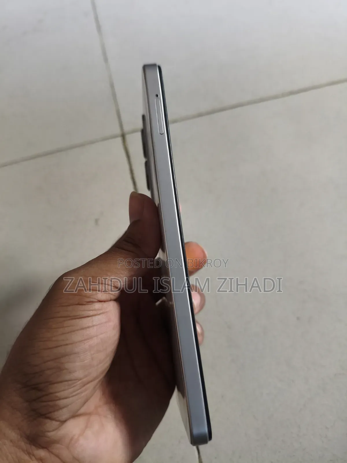 Vivo Y19s 128 GB White